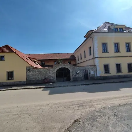 Penzion A Hostinec Na Navsi *