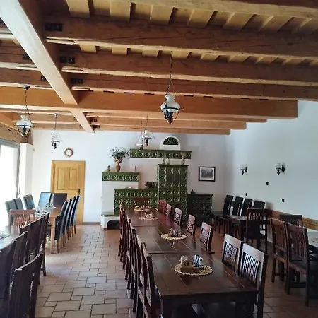 Penzion A Hostinec Na Navsi